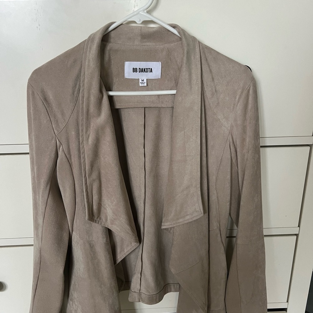BB Dakota Women's Tan Jacket